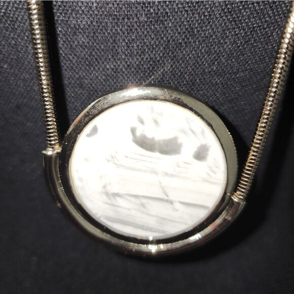 H by Halston 36" Round Pendant Necklace with Snake Chain NWOT - Picture 5 of 6